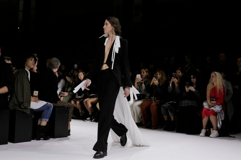 ann_demeulemeester_ambients_rtwss17_4118