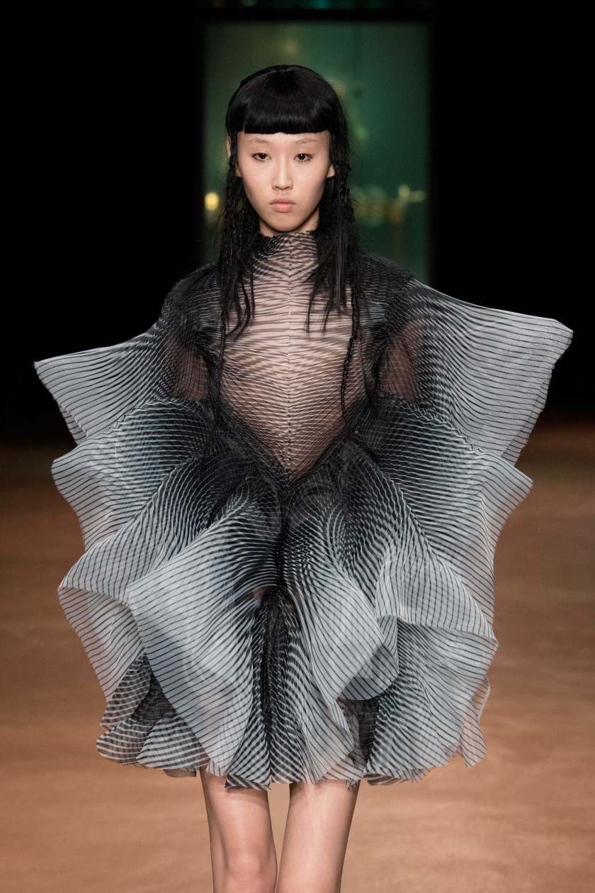 Iris_Van_Herpen_2017_18_004