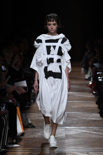 ANREALAGE_SS18_LOOK-13