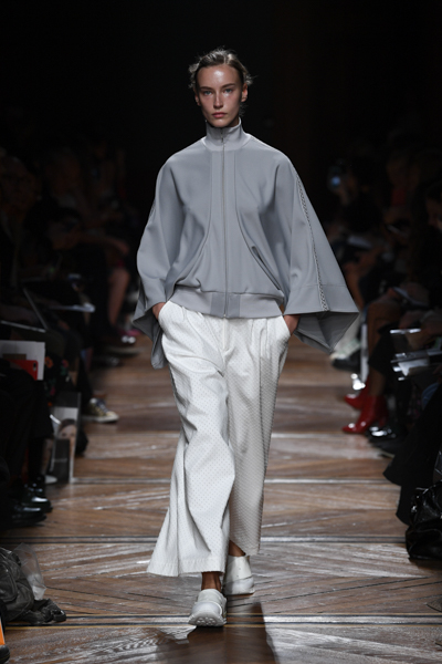 ANREALAGE_SS18_LOOK-31