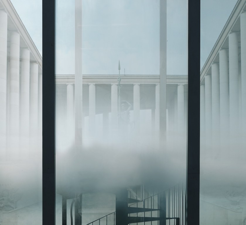 3 Osni 1 Le Nuage ParfumÇ in situ (c) Cartier, photo Qmike