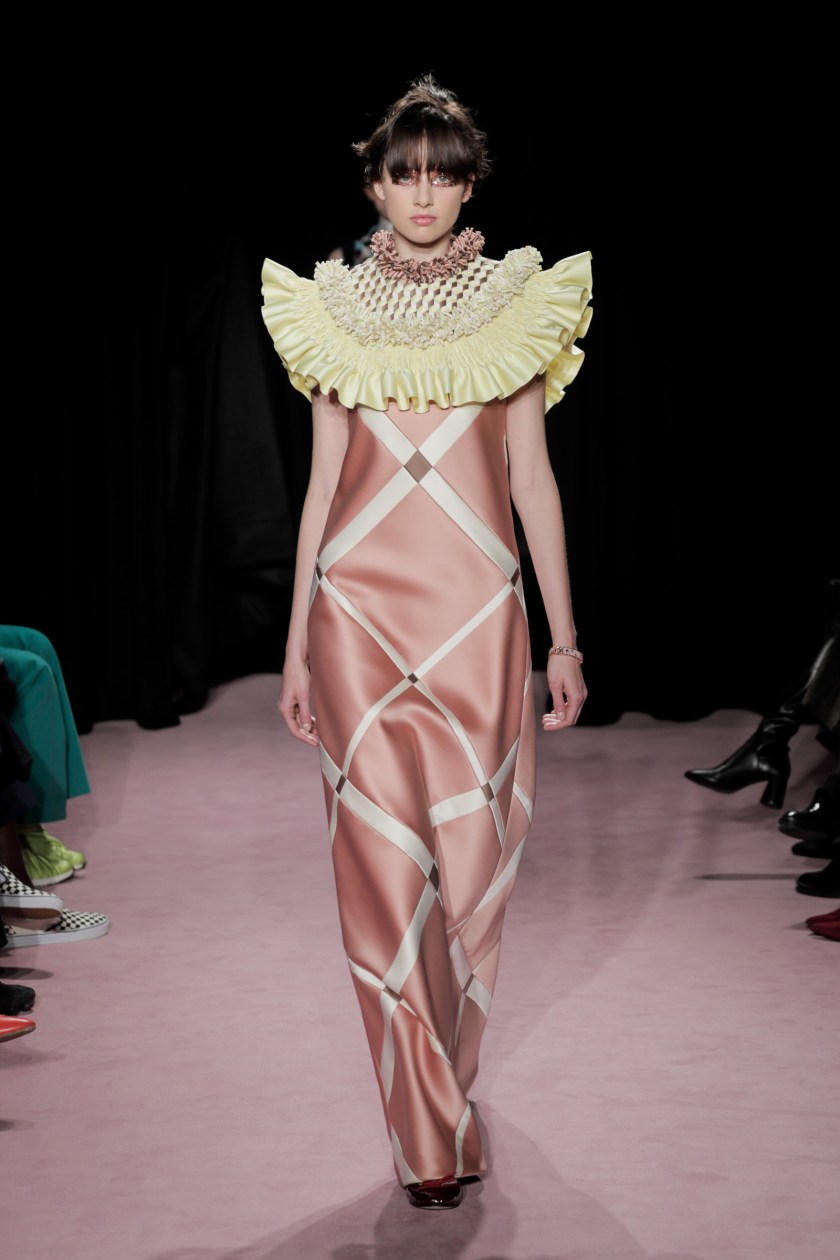 VIKTOR &amp; ROLF HAUTE COUTURE SS18