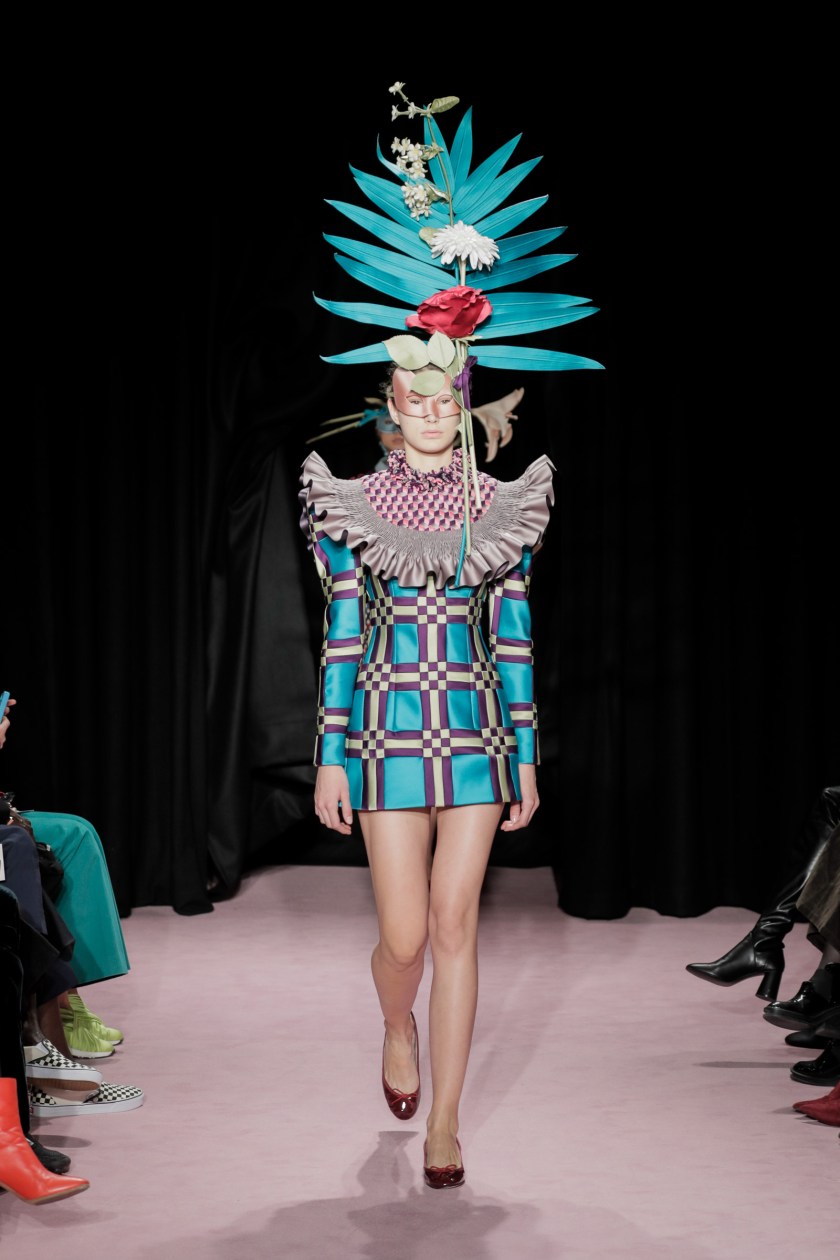 VIKTOR &amp; ROLF HAUTE COUTURE SS18