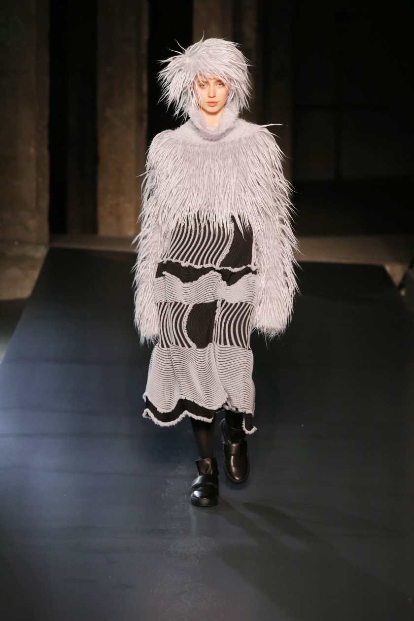 ISSEY MIYAKE AW18 - 15