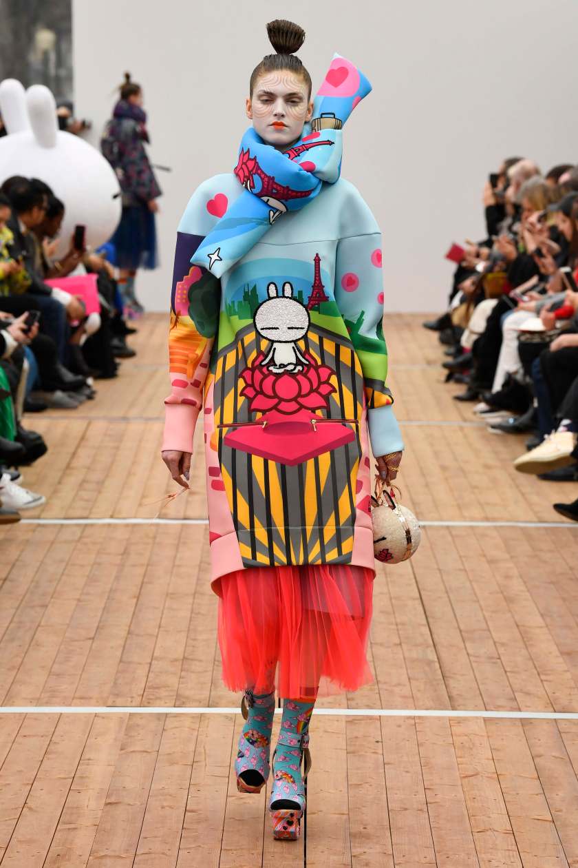 Pixelformula
Women's Ready to Wear autumn winter 2018 2019 - Paris
Manish Arora