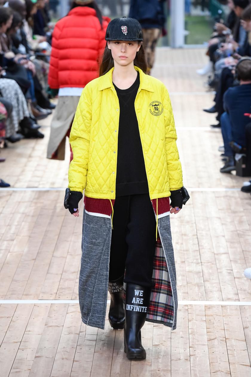 Undercover-RTW-FW18-Paris-4472